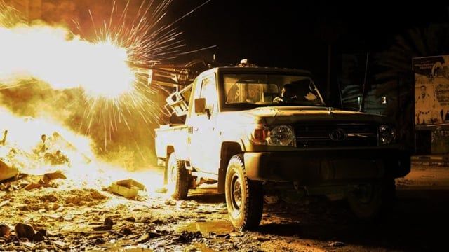 ما دلالات التحركات العسكرية الأمريكية في غرب ليبيا؟