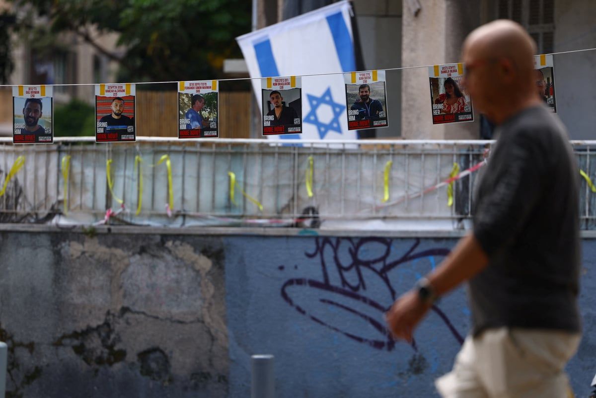 تزامنا مع الرد.. رسائل "رعب" إيرانية تصل مئات الآلاف من الإسرائيليين