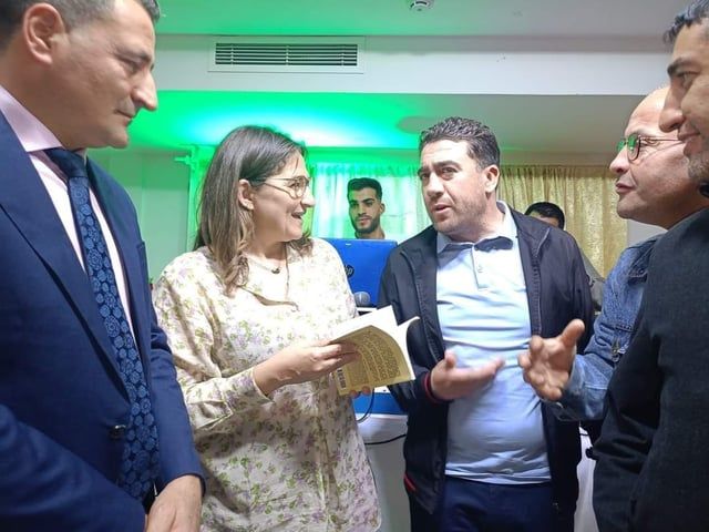 فايزة العماري والدة مبابي تمول مشاريع رياضية وثقافية في الجزائر