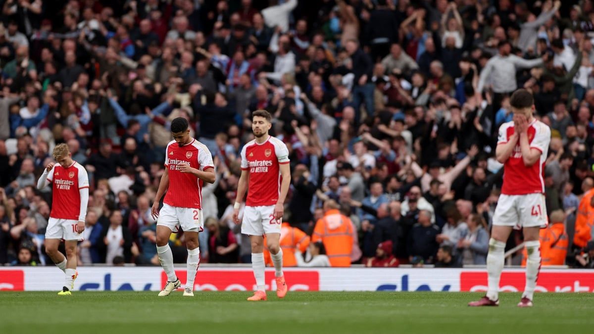 ترتيب الدوري الإنجليزي.. مانشستر سيتي يحتفظ بالصدارة بخسارة آرسنال