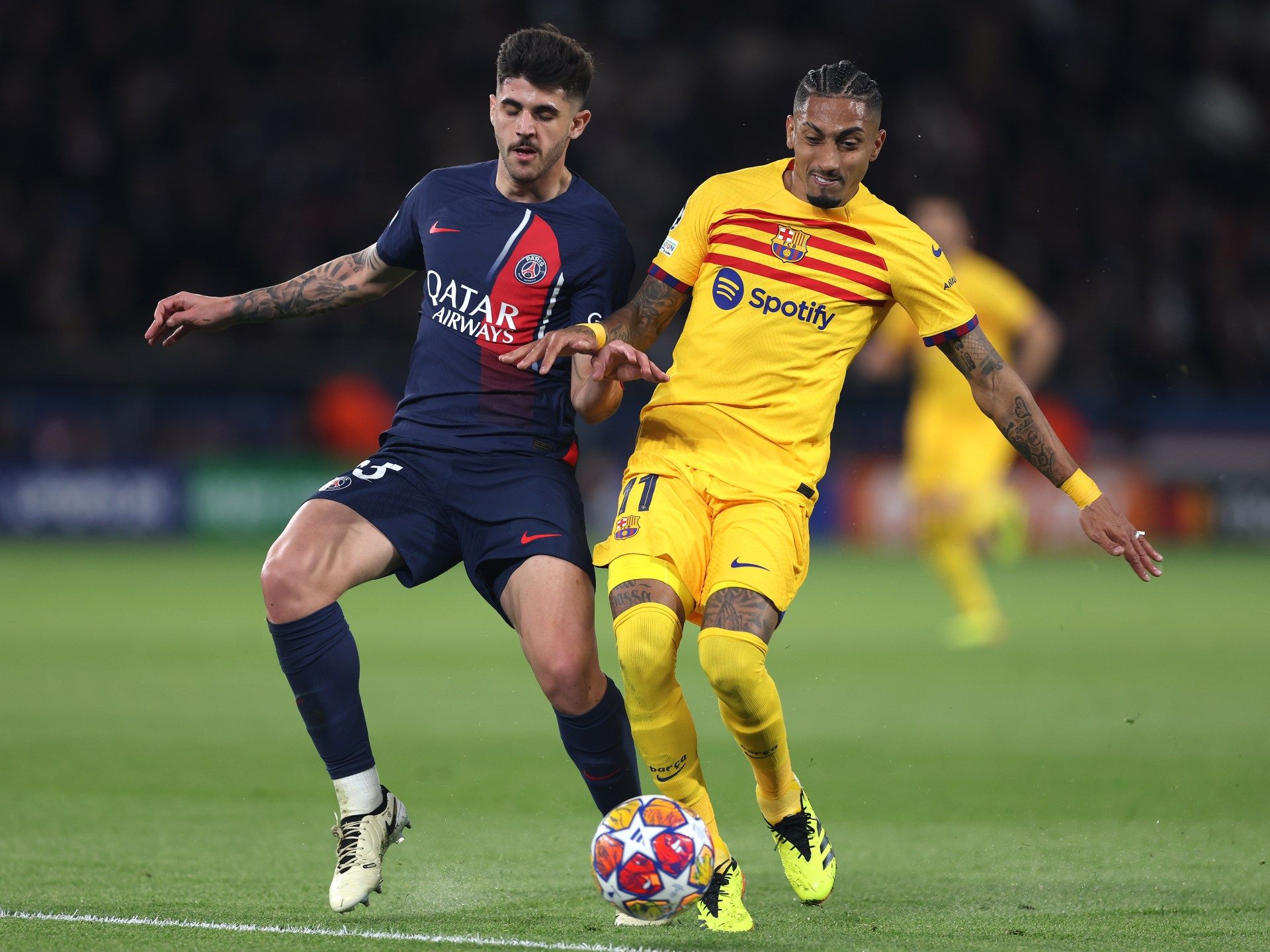 موعد مباراتي برشلونة ضد سان جيرمان ودورتموند ضد أتلتيكو مدريد والقنوات الناقلة - موقع الخليج الان