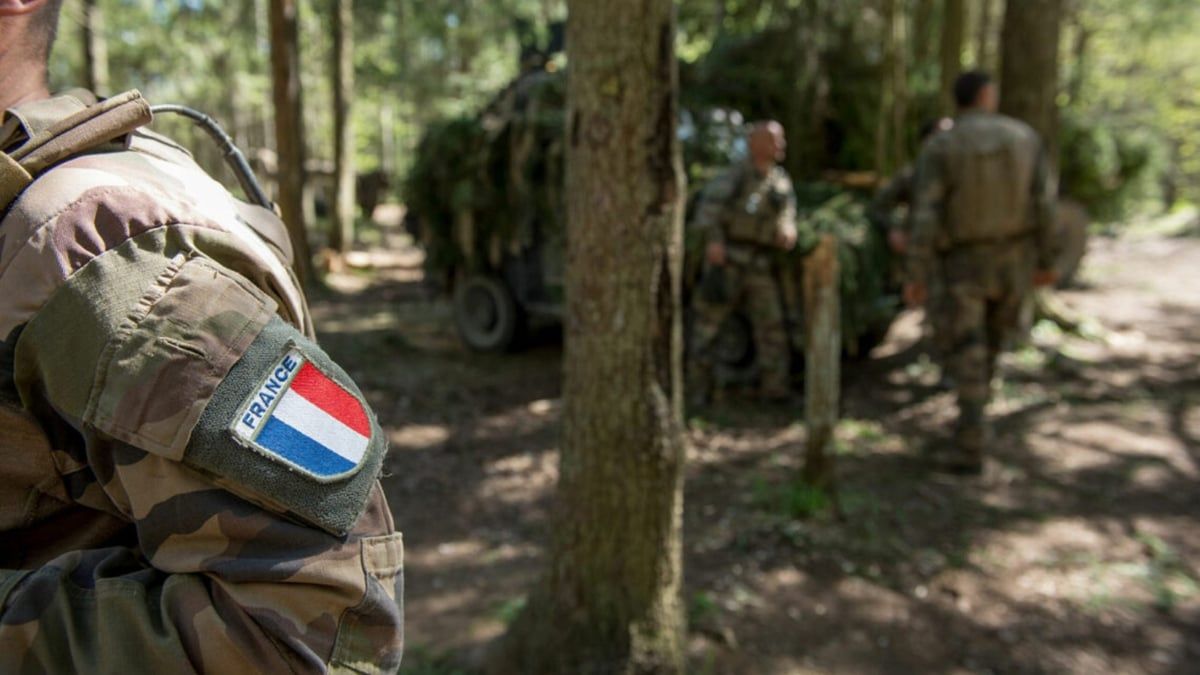 دراسة فرنسية: ارتفاع نسبة الشباب الراغبين في الانضمام للجيش