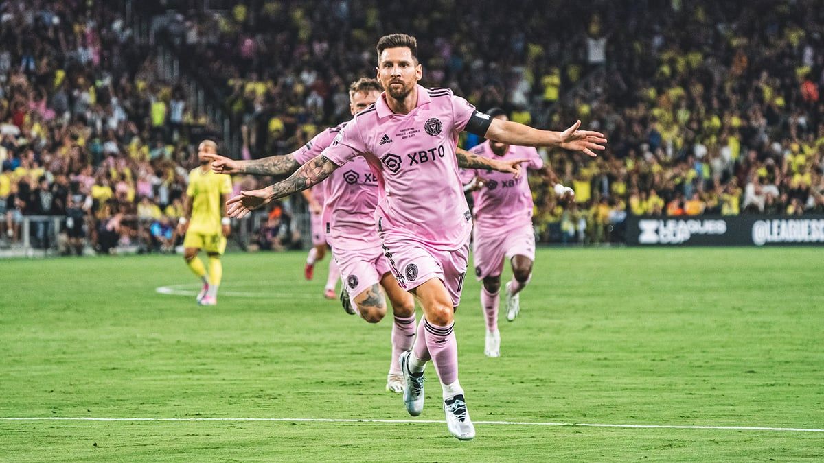 ميسي يحقق هذه الجائزة لأول مرة في تاريخه