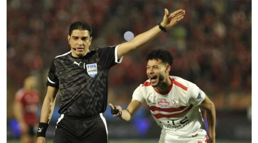 حكم «ديربي القاهرة» يُغضب جماهير الزمالك والأهلي بتصريحاته