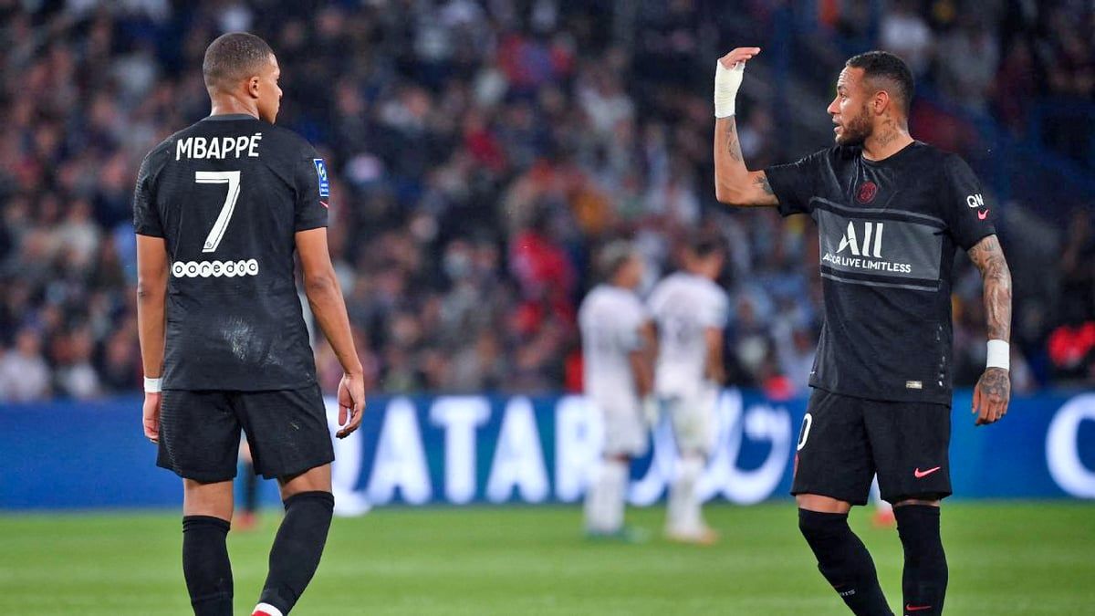 نيمار يهاجم مبابي قبل مواجهة باريس سام جيرمان وبرشلونة (صورة)