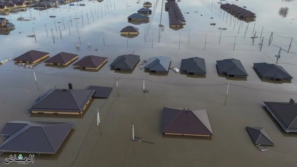 إجلاء نحو 117 ألف شخص بسبب الفيضانات في كازاخستان|شاهد