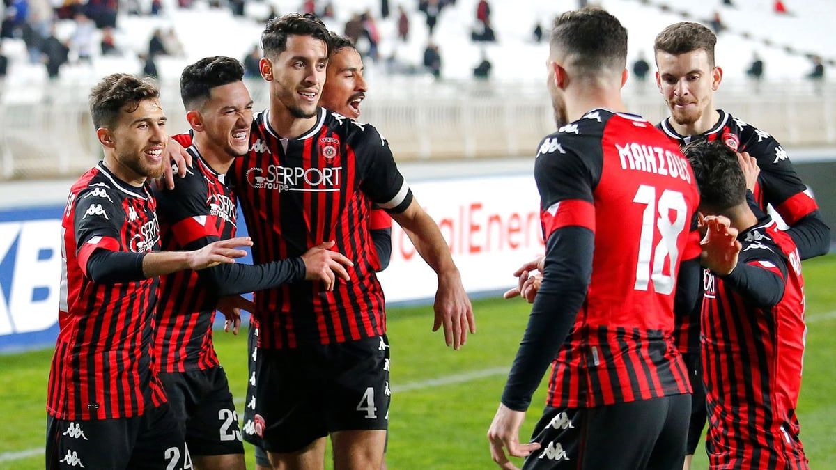 الأهلي المصري يحسم صفقة عربية