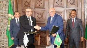 بروتوكول تعاون بين الجامعة العربية و«اتحاد إذاعات التعاون الإسلامي» في المجال الإعلامي