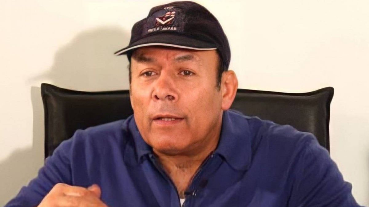 لماذا دخل الفنان أحمد ماهر في نوبة بكاء على الهواء؟ (فيديو)