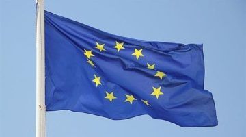 تشمل صانعي الطائرات المسيرة.. ماكرون وأوروبا يطالبان بتوسيع العقوبات على إيران