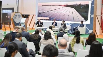 القمة العالمية لطاقة المستقبل تناقش التمويل الأخضر لمكافحة التغير المناخي