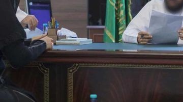 السجن 5 سنوات وغرامة مالية..حكم قضائي سعودي قاس ضد وافد تحر..ش بامرأة