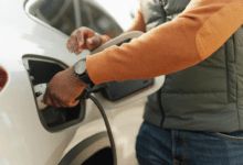 جوجل تساعد أصحاب السيارات الكهربائية بالذكاء الاصطناعي - موقع الخليج الان