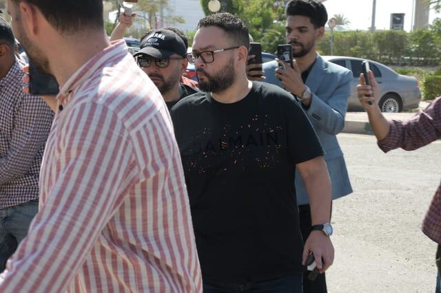 حضور واسع لنجوم الفن في جنازة الفنان صلاح السعدني (صور)