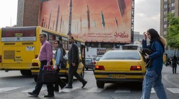 الضربة الإسرائيلية أصغر من المتوقع ورد فعل إيران ضعيف