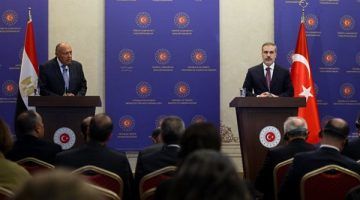 مصر وتركيا تحذران من خطورة انفجار الوضع في غزة