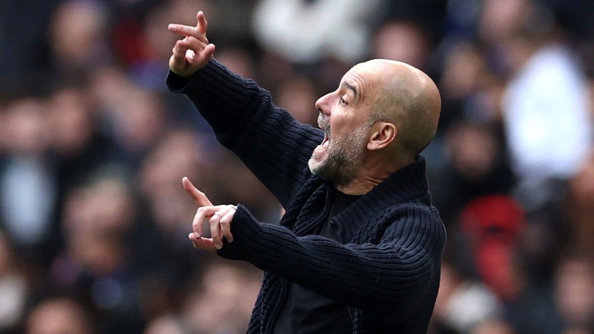 انفعال كبير من غوارديولا على نجم مانشستر سيتي (فيديو)