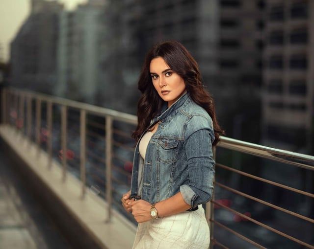 رشا مهدي لـ"الخليج 365": عزلت نفسي 3 أشهر بسبب "سر إلهي"