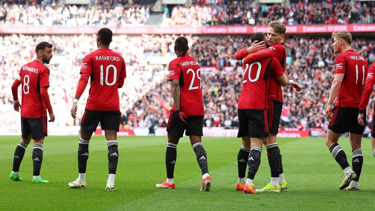 مانشستر يونايتد يضرب موعدا مع مانشستر سيتي بنهائي كأس الاتحاد الإنجليزي (فيديو)