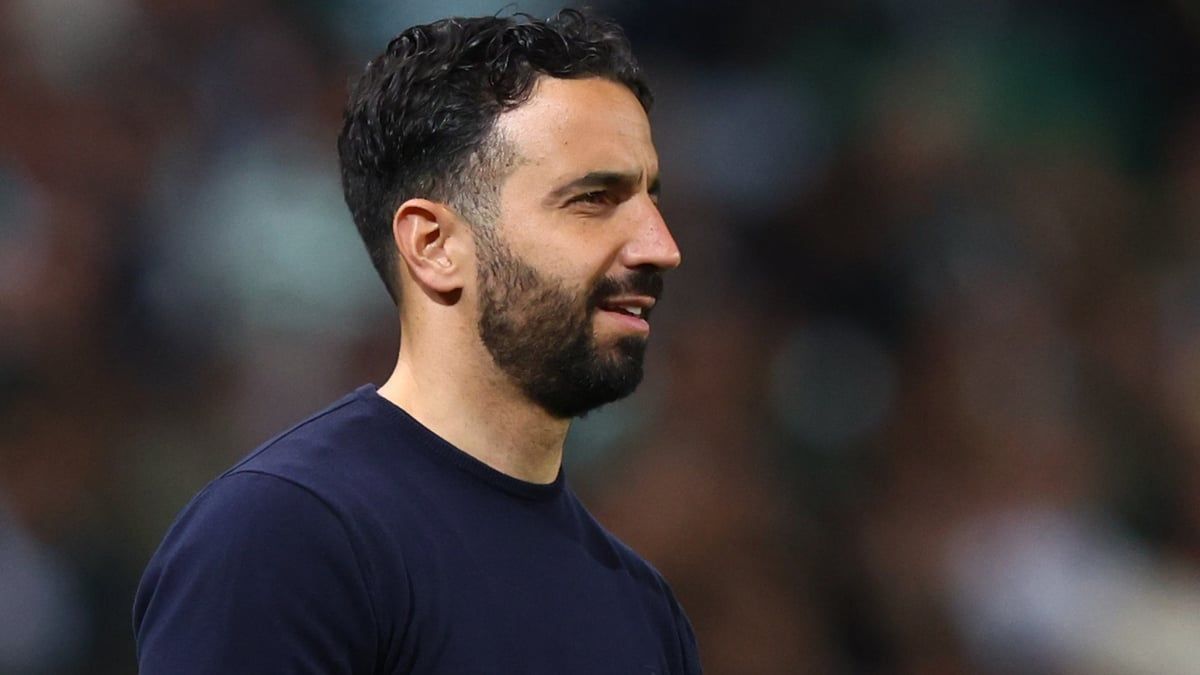 تغير مفاجئ في موقف ليفربول من المدرب الجديد