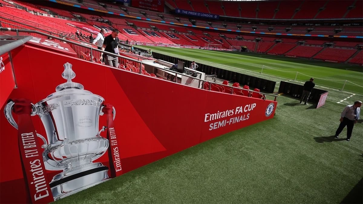 موعد نهائي كأس الاتحاد بين مانشستر يونايتد ومانشستر سيتي