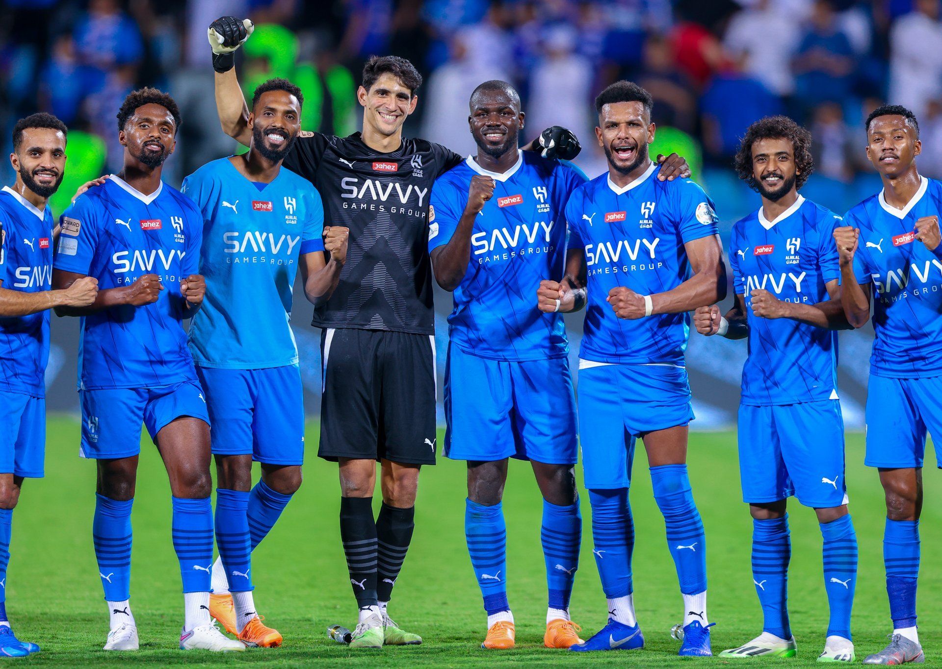 الهلال المحبط قاريا يحول أنظاره لحسم الدوري السعودي والاتحاد لمواصلة انتصاراته - موقع الخليج الان