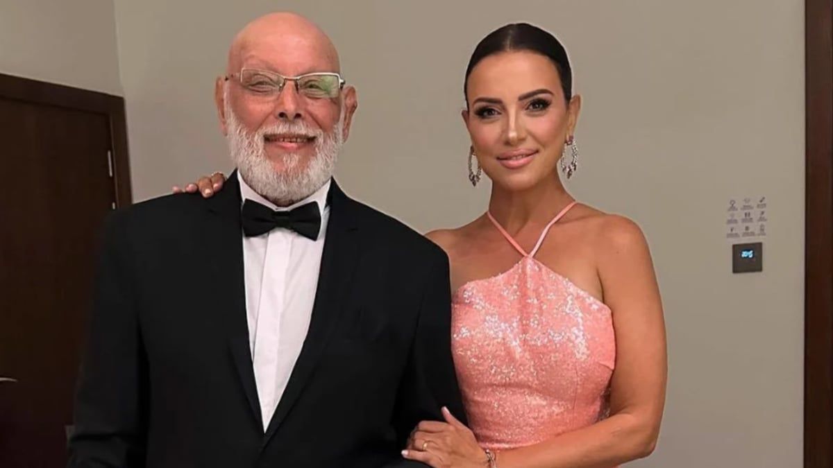 الكشف عن تفاصيل التقرير الطبي لوفاة أشرف عبد الغفور