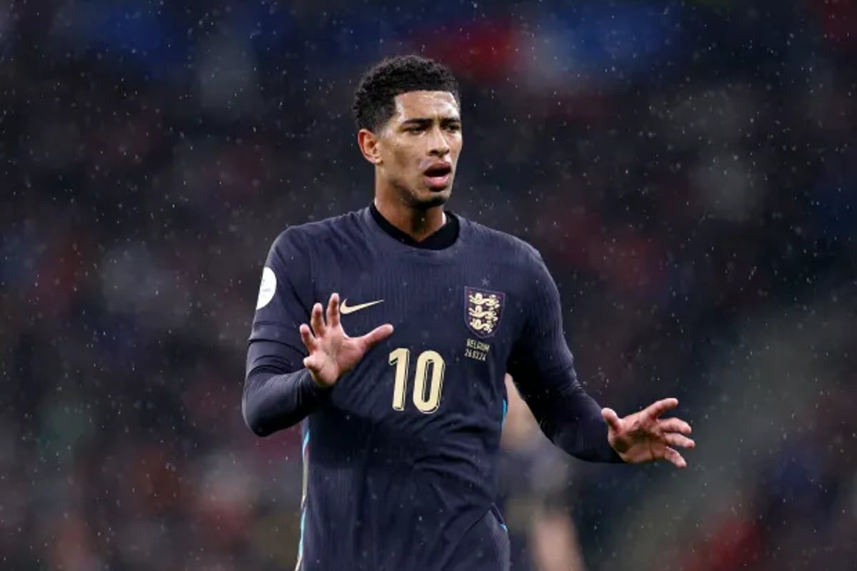 تقيم في منزله.. خطأ فادح يفضح علاقة بيلينغهام بعارضة هولندية (صورة)