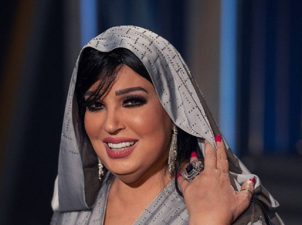 بيع "جلباب" فيفي عبده بـ100 ألف دولار (صورة)