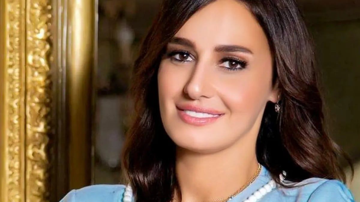 مدير أعمال حلا شيحة يكشف لـ"الخليج 365" تفاصيل أزمته معها