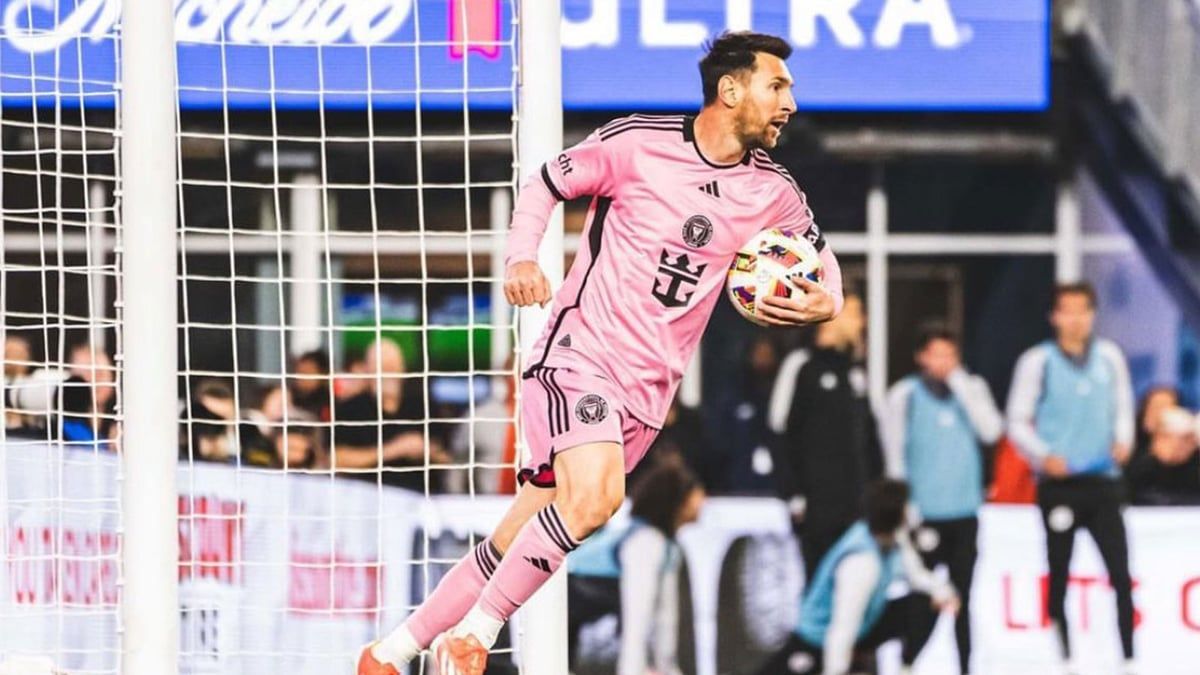 أكد تفوقه.. ميسي يصعب مهمة رونالدو في اللحاق به