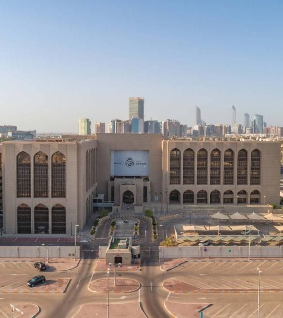 الائتمان المصرفي يتخطى التريليوني درهم للمرة الأولى في الإمارات
