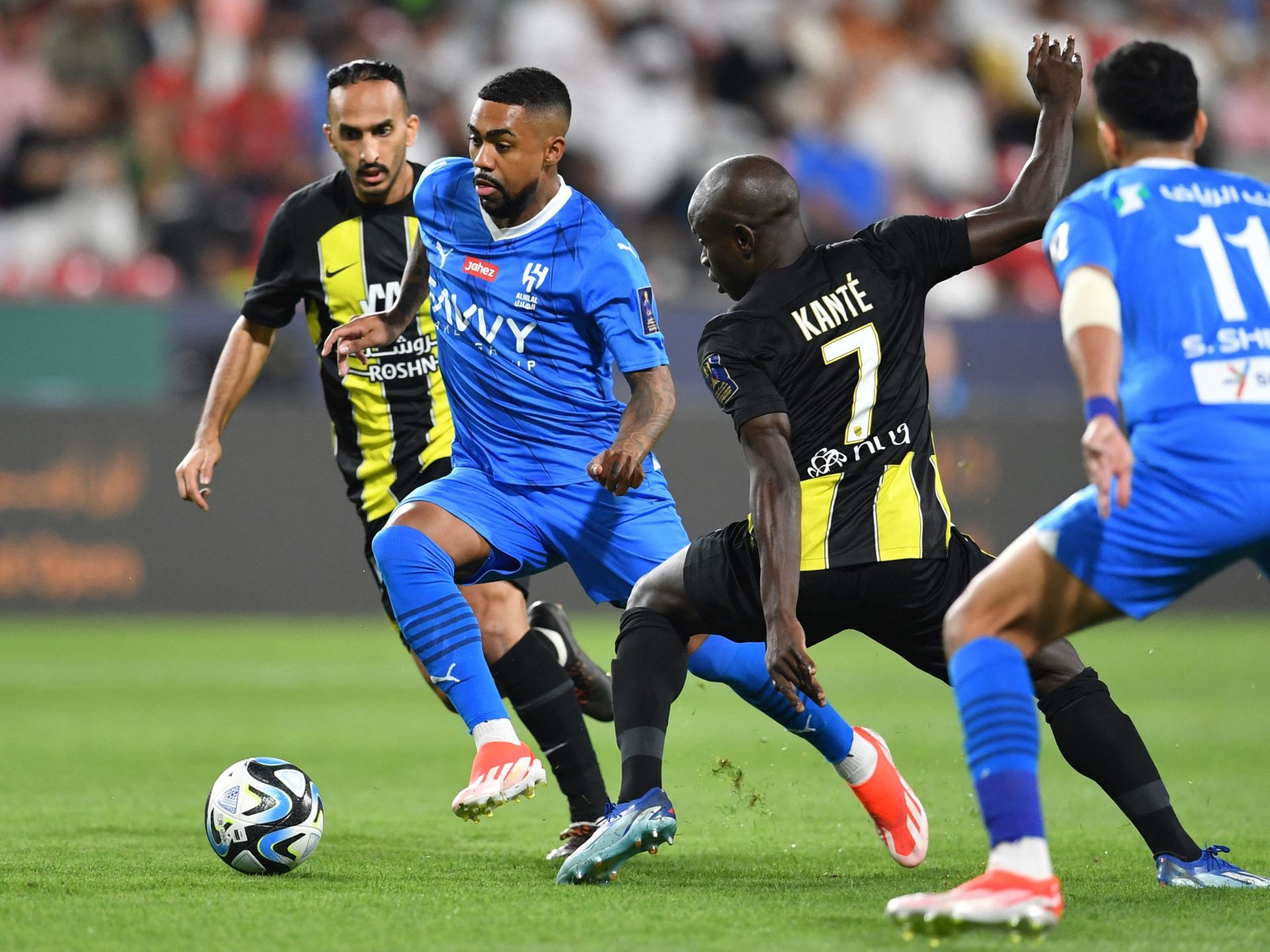 موعد مباراة الاتحاد والهلال في نصف نهائي كأس خادم الحرمين الشريفين والقناة الناقلة - موقع الخليج الان