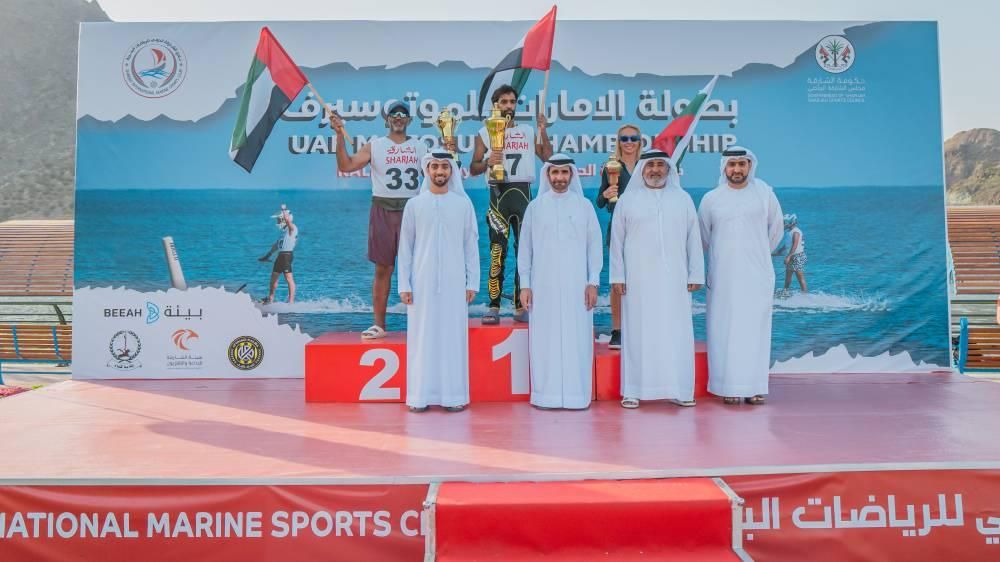 هيثم بن صقر يتوج الفائزين في بطولة الإمارات للموتوسيرف