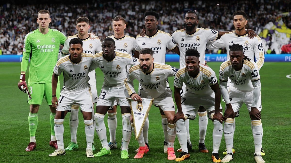 رغم أنه لن يشارك.. من هو اللاعب الشاب الذي رافق ريال مدريد إلى ميونخ؟