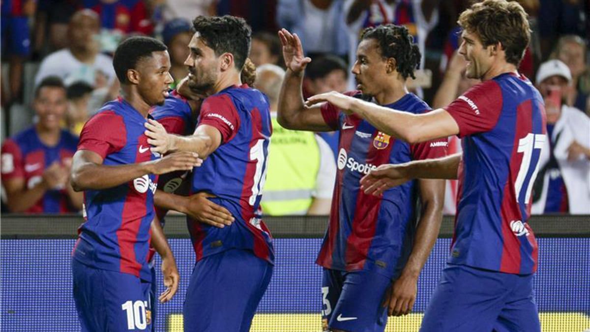 برشلونة يستهدف بيع نجمه للدوري السعودي