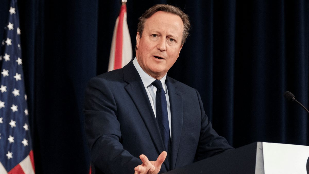 كاميرون: الهدنة المقترحة على حماس "عرض إسرائيلي سخي"