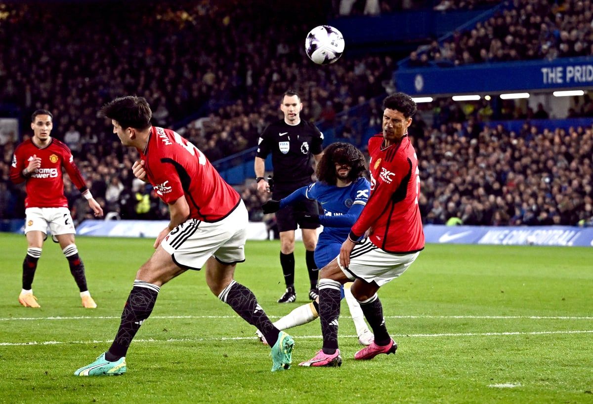 الاتحاد والنصر السعوديان يتنافسان على نجمي مانشستر يونايتد