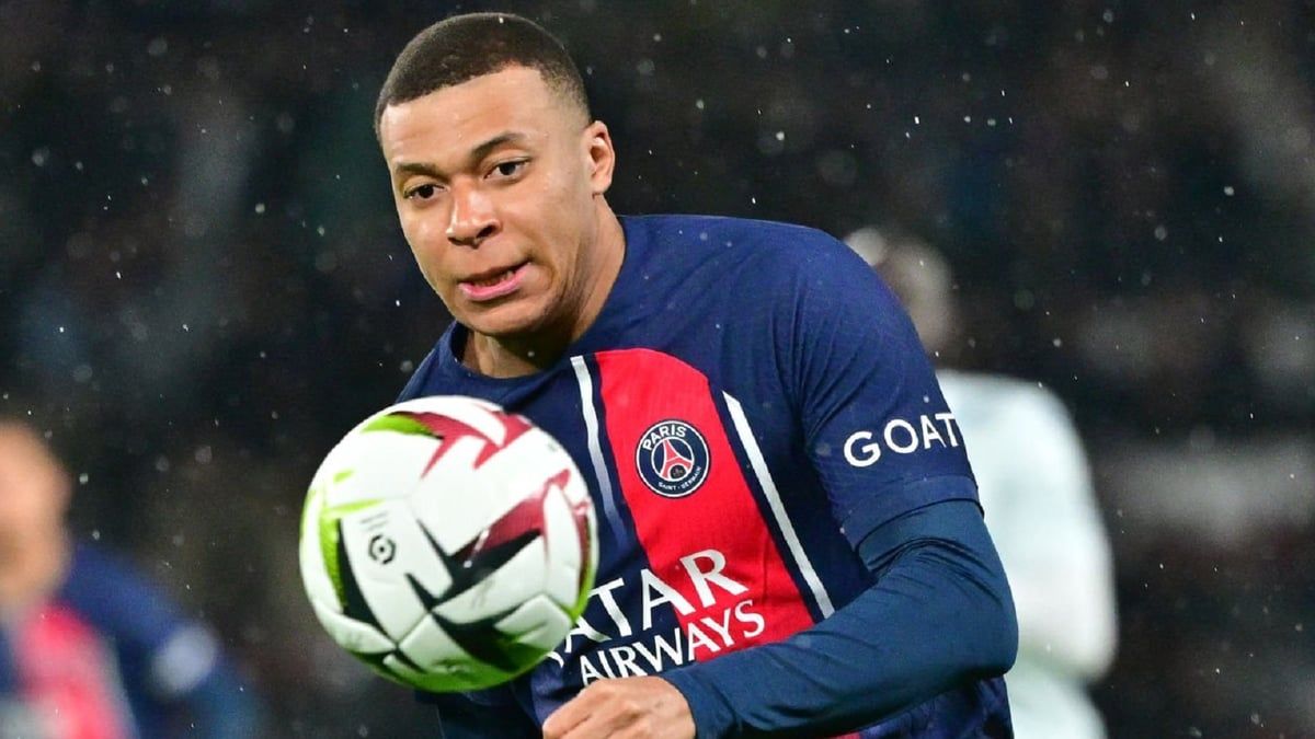 إشارات رفض لاعبي ريال مدريد التعاقد مع مبابي