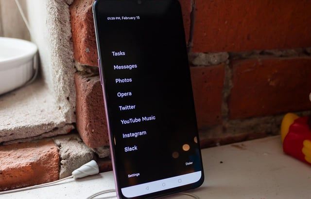 تطبيقات تضفي مظهرا بسيطا على الهاتف الذكي تقلل من استخدامه