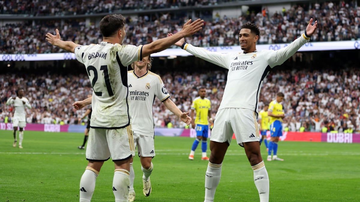 على بعد خطوة من التتويج بلقب الليغا.. ريال مدريد يتخطى قادش