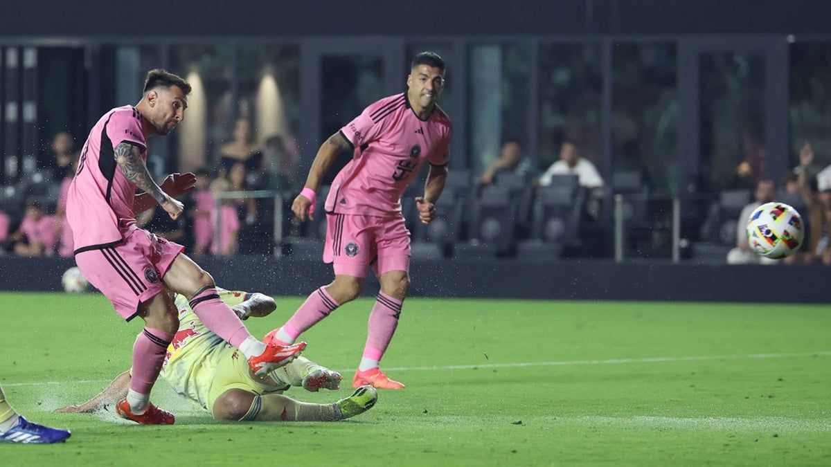 ميسي يحقق أرقاما قياسية مذهلة بعد قيادة إنتر ميامي للفوز على ريد بولز