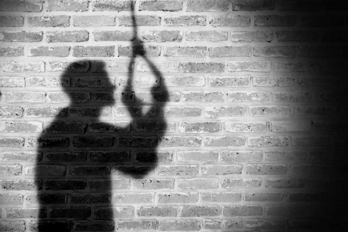 في محاولة انتحار بالرياض..."دوريات الأمن" تنقذ مواطن في الوقت المناسب| إليك التفاصيل - موقع الخليج الان