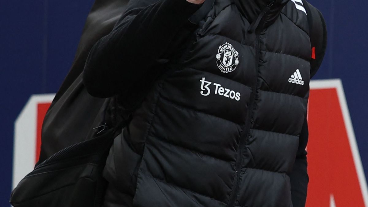 هل حان وقت رحيل تين هاغ عن مانشستر يونايتد بعد سقوطه أمام كريستال بالاس؟ - موقع الخليج الان