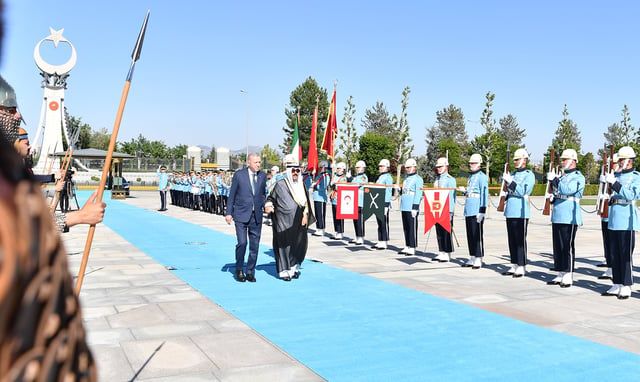 أمير الكويت يلتقي أردوغان في زيارته الأولى لتركيا منذ توليه السلطة