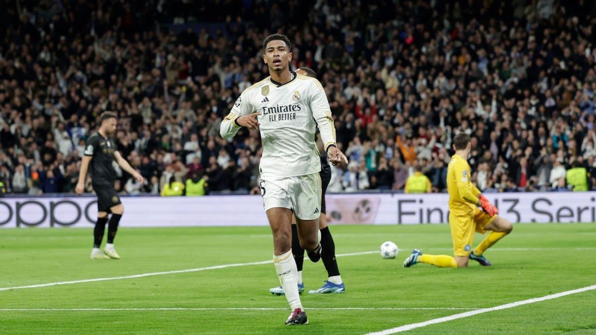 زيدان وبيلينغهام يطالبان ريال مدريد بالتعاقد مع هذا اللاعب