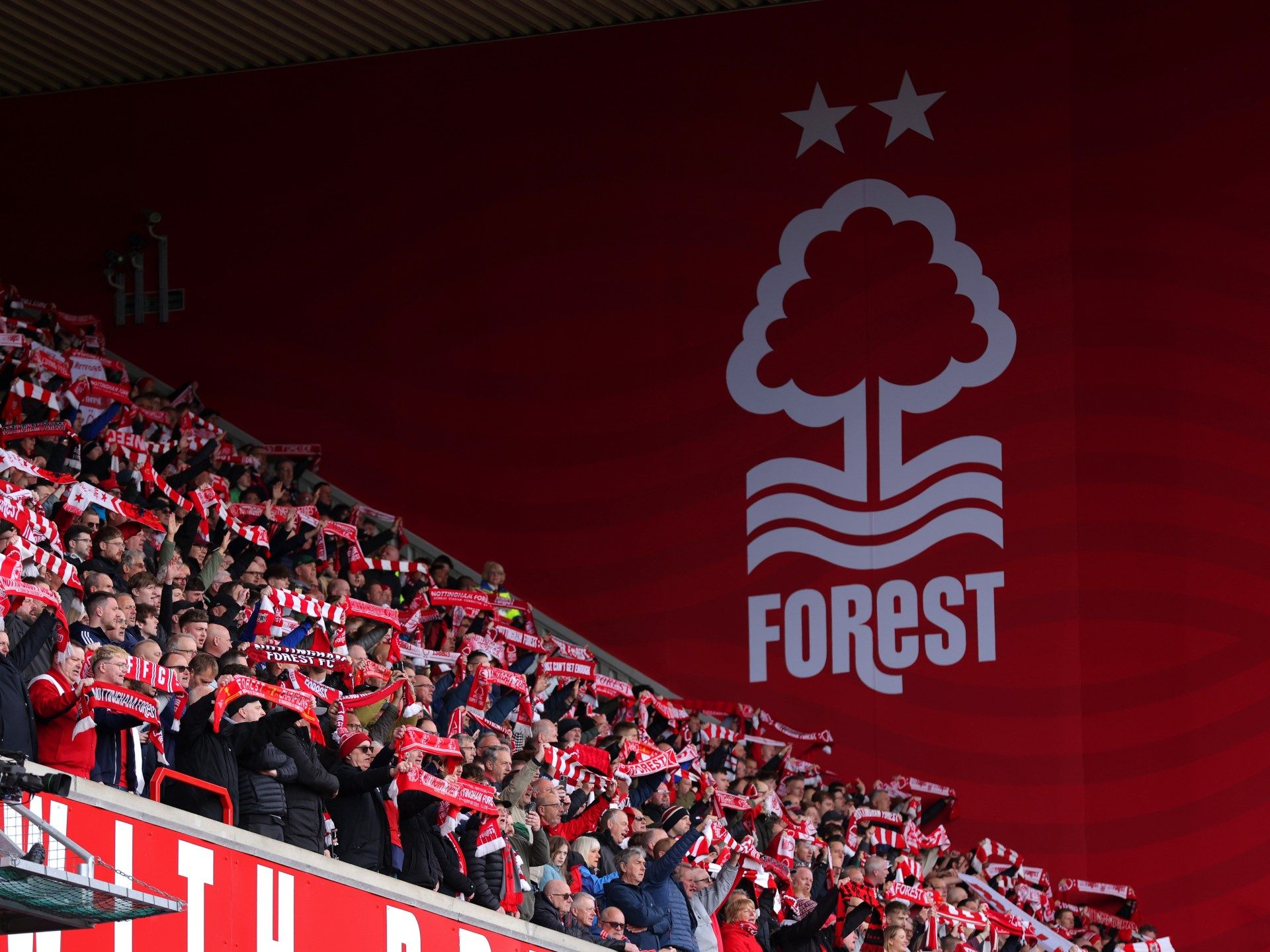 تثبيت حسم 4 نقاط من رصيد نوتنغهام بعد رفض استئناف العقوبة - موقع الخليج الان