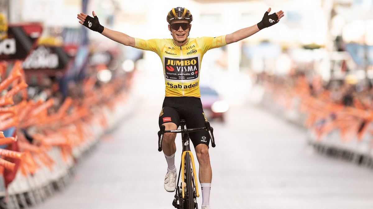 فينغارد يعود للتدريبات ويستهدف الدفاع عن لقب سباق فرنسا للدراجات