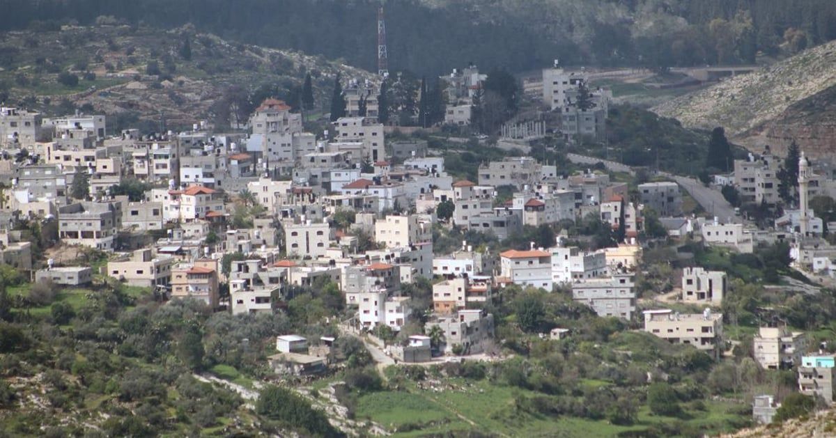 سطو مسلح على أحد البنوك في رام الله (فيديو)