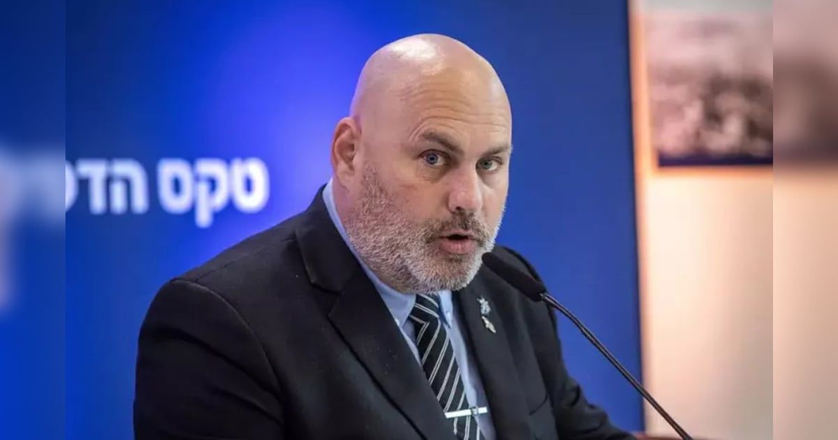 بعد أشهر من تعيينه.. رئيس منظومة الدعاية لإسرائيل يقدم استقالته